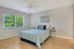 260 Santa Maria St, Venice, FL 34285 - Photo 3