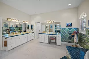 929 Casey Cove Dr, Nokomis, FL 34275 - Photo 25