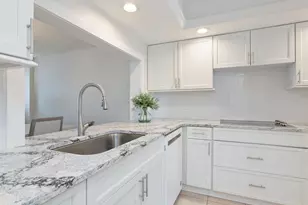 5880 Midnight Pass Rd, Sarasota, FL 34242 - Photo 15