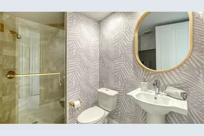 35 Watergate Drive #806, Sarasota, FL 34236 - Photo 53