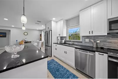 691 Gulf Bay Road, Longboat Key, FL 34228 - Photo 9