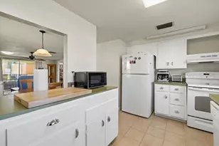 680 Circlewood Dr, Venice, FL 34293 - Photo 9