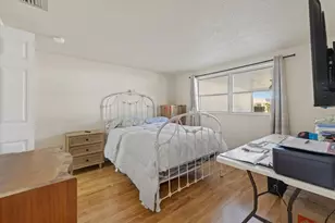 680 Circlewood Dr, Venice, FL 34293 - Photo 13