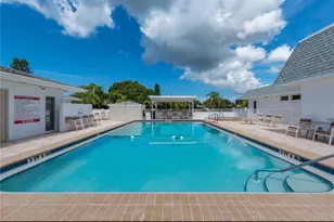 680 Circlewood Dr, Venice, FL 34293 - Photo 23
