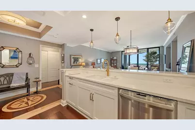 50 Central Avenue #14B, Sarasota, FL 34236 - Photo 5