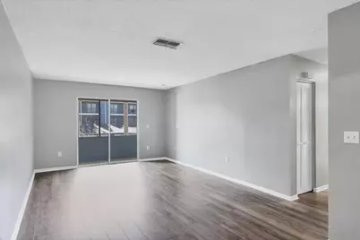 5507 Fountain Lake Circle #B203, Bradenton, FL 34207 - Photo 7