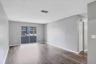 5507 Fountain Lake Cir, Bradenton, FL 34207 - Photo 7