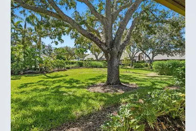 4542 Kingsmere #46, Sarasota, FL 34235 - Photo 5