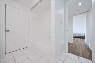 2767 Horseshoe Ct, Sarasota, FL 34235 - Photo 31