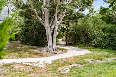 1750 Benjamin Franklin Drive #6G, Sarasota, FL 34236 - Photo 81