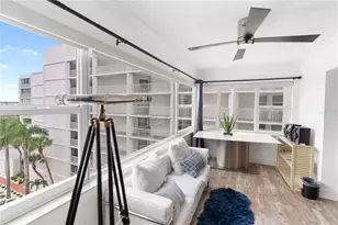 1750 Benjamin Franklin Dr, Sarasota, FL 34236 - Photo 7