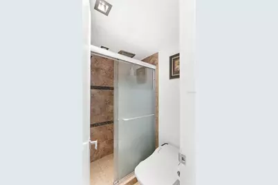 1750 Benjamin Franklin Drive #6G, Sarasota, FL 34236 - Photo 29