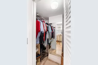 1750 Benjamin Franklin Drive #6G, Sarasota, FL 34236 - Photo 23