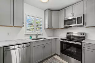 5830 Midnight Pass Rd, Sarasota, FL 34242 - Photo 7