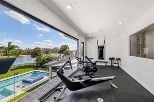 3236 Founders Club Dr, Sarasota, FL 34240 - Photo 45