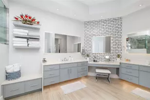 3236 Founders Club Dr, Sarasota, FL 34240 - Photo 39