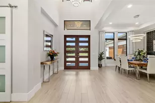 3236 Founders Club Dr, Sarasota, FL 34240 - Photo 5