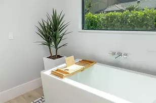 3236 Founders Club Dr, Sarasota, FL 34240 - Photo 35