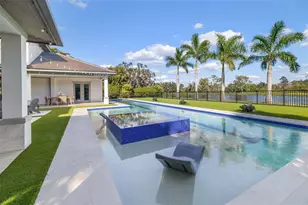 3236 Founders Club Dr, Sarasota, FL 34240 - Photo 69