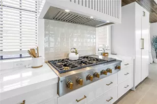 148 Coolidge Dr, Sarasota, FL 34236 - Photo 17