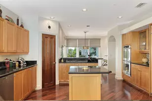 340 Gulf of Mexico Dr, Longboat Key, FL 34228 - Photo 13