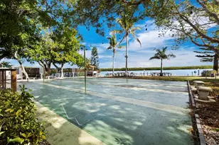 4350 Chatham Dr, Longboat Key, FL 34228 - Photo 33