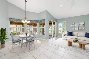 9523 Knightsbridge Cir, Sarasota, FL 34238 - Photo 17