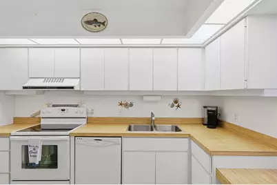 1965 Gulf Of Mexico Drive #G5-104, Longboat Key, FL 34228 - Photo 9