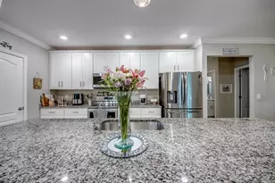 640 Encarnacion St, Punta Gorda, FL 33983 - Photo 11