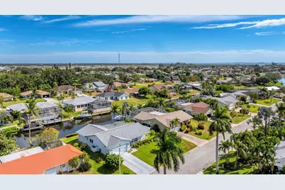 4515 Mangrove Point Road, Bradenton, FL 34210 - Photo 5