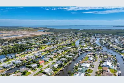 4515 Mangrove Point Road, Bradenton, FL 34210 - Photo 3