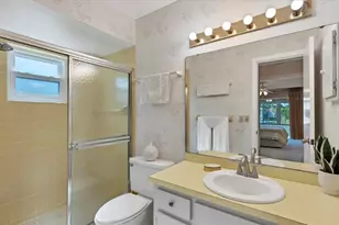4515 Mangrove Point Rd, Bradenton, FL 34210 - Photo 19