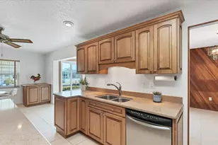4515 Mangrove Point Rd, Bradenton, FL 34210 - Photo 13