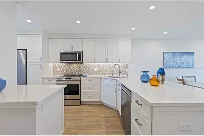 5760 Midnight Pass Road #307D, Sarasota, FL 34242 - Photo 5