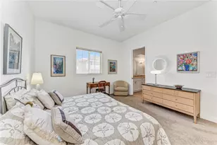 435 Nokomis Ave S, Venice, FL 34285 - Photo 13