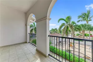 435 Nokomis Ave S, Venice, FL 34285 - Photo 17