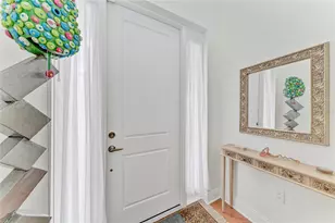 435 Nokomis Ave S, Venice, FL 34285 - Photo 3