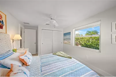 511 68th Street, Holmes Beach, FL 34217 - Photo 13