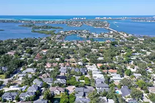 1775 Stapleton St, Sarasota, FL 34239 - Photo 51