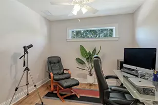 1775 Stapleton St, Sarasota, FL 34239 - Photo 31