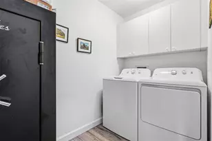 8705 Pebble Creek Ln, Sarasota, FL 34238 - Photo 29