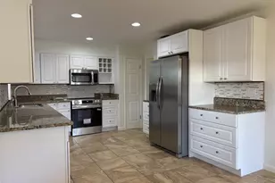 60 Outlook St, Umatilla, FL 32784 - Photo 13