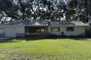 60 Outlook St, Umatilla, FL 32784 - Photo 1