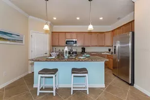 12400 Cinqueterre Dr, Venice, FL 34293 - Photo 15