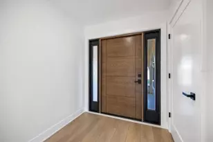 470 Leger Dr, Nokomis, FL 34275 - Photo 5