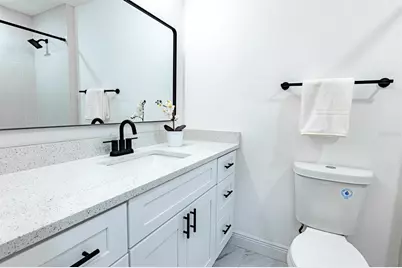 3226 Patton Street, Sarasota, FL 34235 - Photo 17