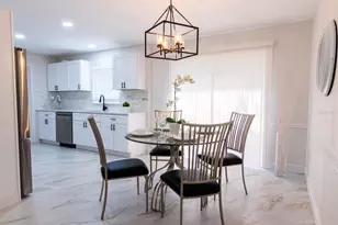 3226 Patton St, Sarasota, FL 34235 - Photo 7