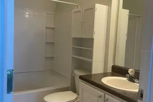 4802 51st Street W, Bradenton, FL 34210 - Photo 9