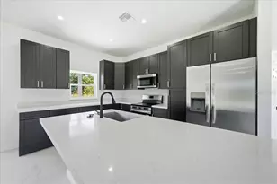 3174 N Sedgewick Rd, Avon Park, FL 33825 - Photo 3