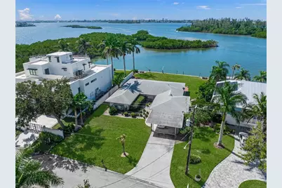 1386 Tangier Way, Sarasota, FL 34239 - Photo 23